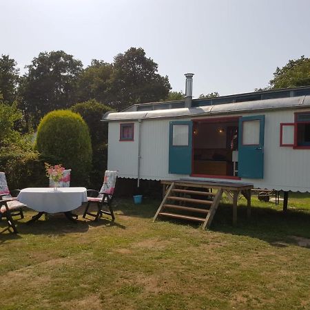 Gezellig Pipowagen In Oostvoorne Villa Exterior photo